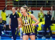 关于年终总决赛最新形势：费内巴切高居榜首，达拉斯独行侠强势追赶，冠军归属成迷的信息